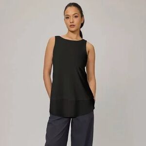 Pistache Black Tank Top